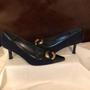 Stuart Weitzman navy suede heels size 8